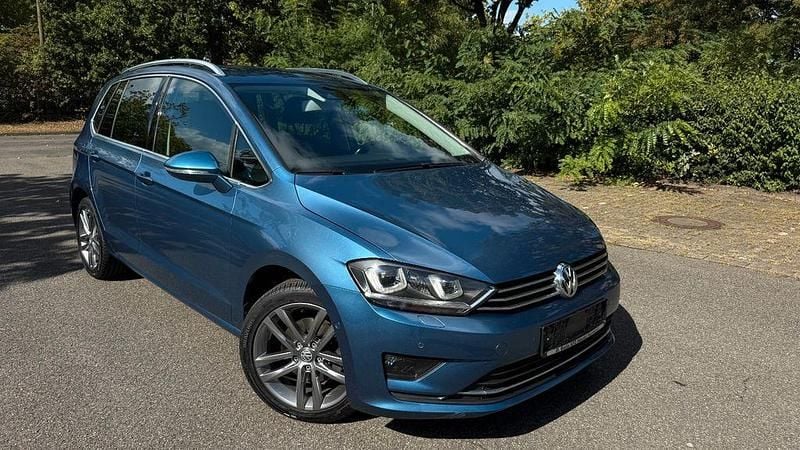 Grau Gebraucht 2014 VW Golf VII Highline Limousine | 9.900 € (Guter Preis) - Bild 1/4