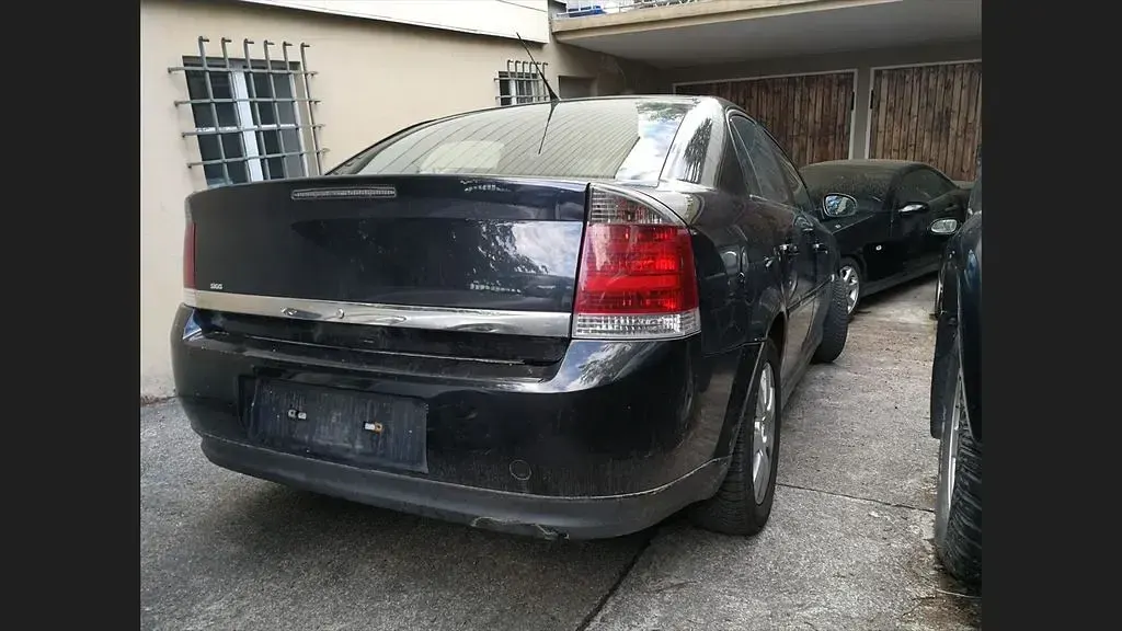 Gebraucht Opel Vectra 101 PS (74 kW) 2005 Schwarz Limousine