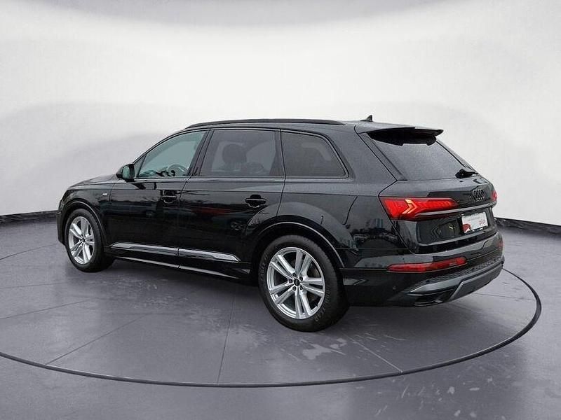 Gebraucht Audi Q7 S-Line 340 PS (250 kW) 2023 Mythosschwarz metallic SUV