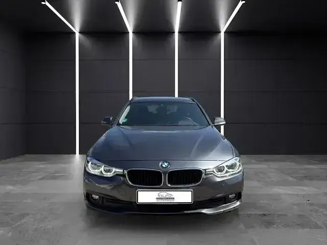 Gebraucht BMW 316 Advantage 140 PS (102 kW) 2019 Grau Kombi