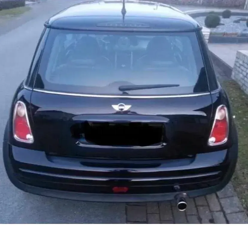 Gebraucht Mini Cooper S 90 PS (66 kW) 2002 Schwarz Kleinwagen