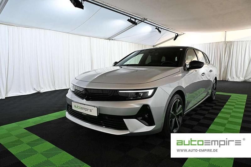 Kristall silber Gebraucht 2024 Opel Astra GS Line Kombi | 20.990 € (Guter Preis) - Bild 1/3
