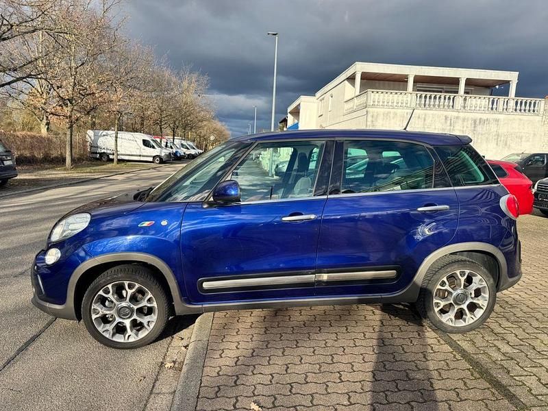 Gebraucht Fiat 500L Pop Star 95 PS (69 kW) 2015 Colore esterno (venezia blau) Van / Kleinbus