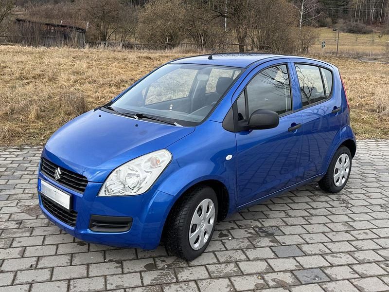 Gebraucht Suzuki Splash 65 PS (47 kW) 2009 Blau Kleinwagen