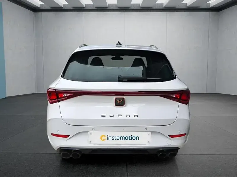 Gebraucht Cupra Leon 310 PS (228 kW) 2024 Weiß Kombi