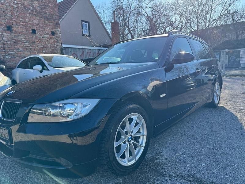 Gebraucht BMW 320 Advantage 170 PS (125 kW) 2008 Schwarz Kombi