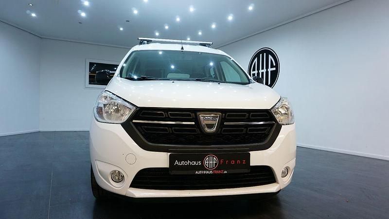 Gebraucht Dacia Dokker Comfort 102 PS (75 kW) 2020 Weiß Van / Kleinbus