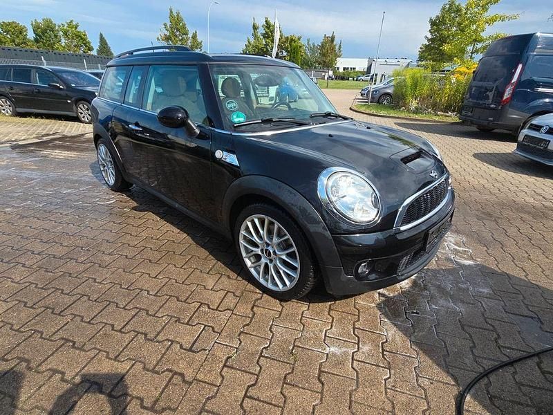 Schwarz Gebraucht 2010 Mini Cooper Clubman Kombi | 2.990 € - Bild 1/4