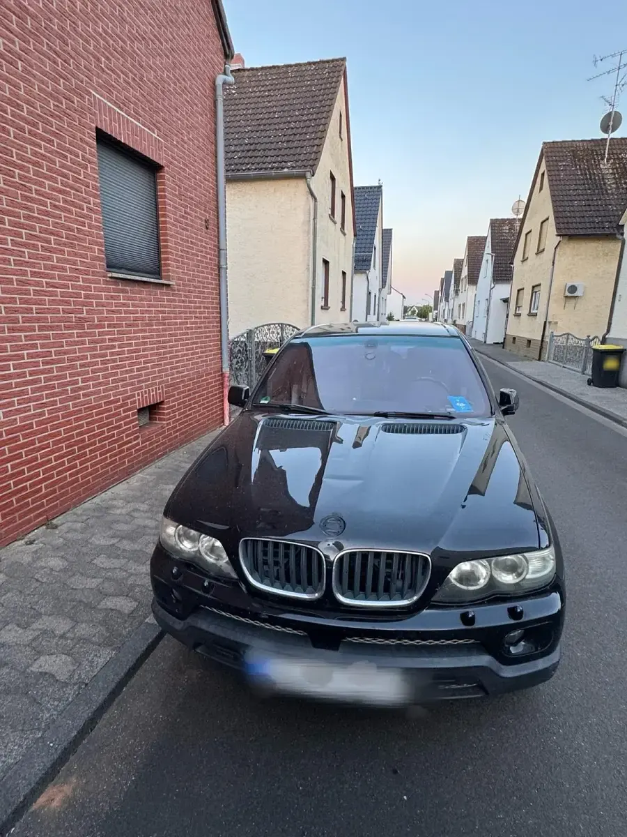 Gebraucht BMW X5 Basis 218 PS (160 kW) 2004 Schwarz SUV