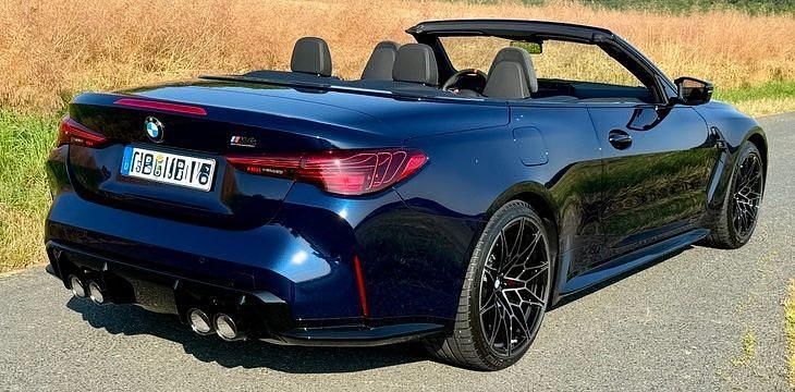 Blau Gebraucht 2024 BMW M4 Cabriolet Competition Edition Cabrio | 89.500 € (Teuer) - Bild 1/4
