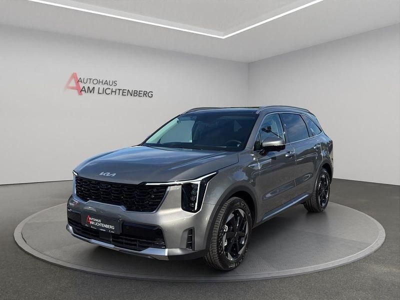 Grau Neu 2025 Kia Sorento 3 SUV | 56.760 € (Fairer Preis) - Bild 1/4