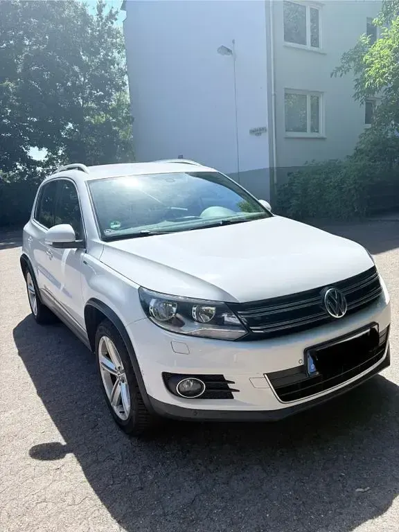 Gebraucht VW Tiguan Life 177 PS (130 kW) 2013 Grau SUV