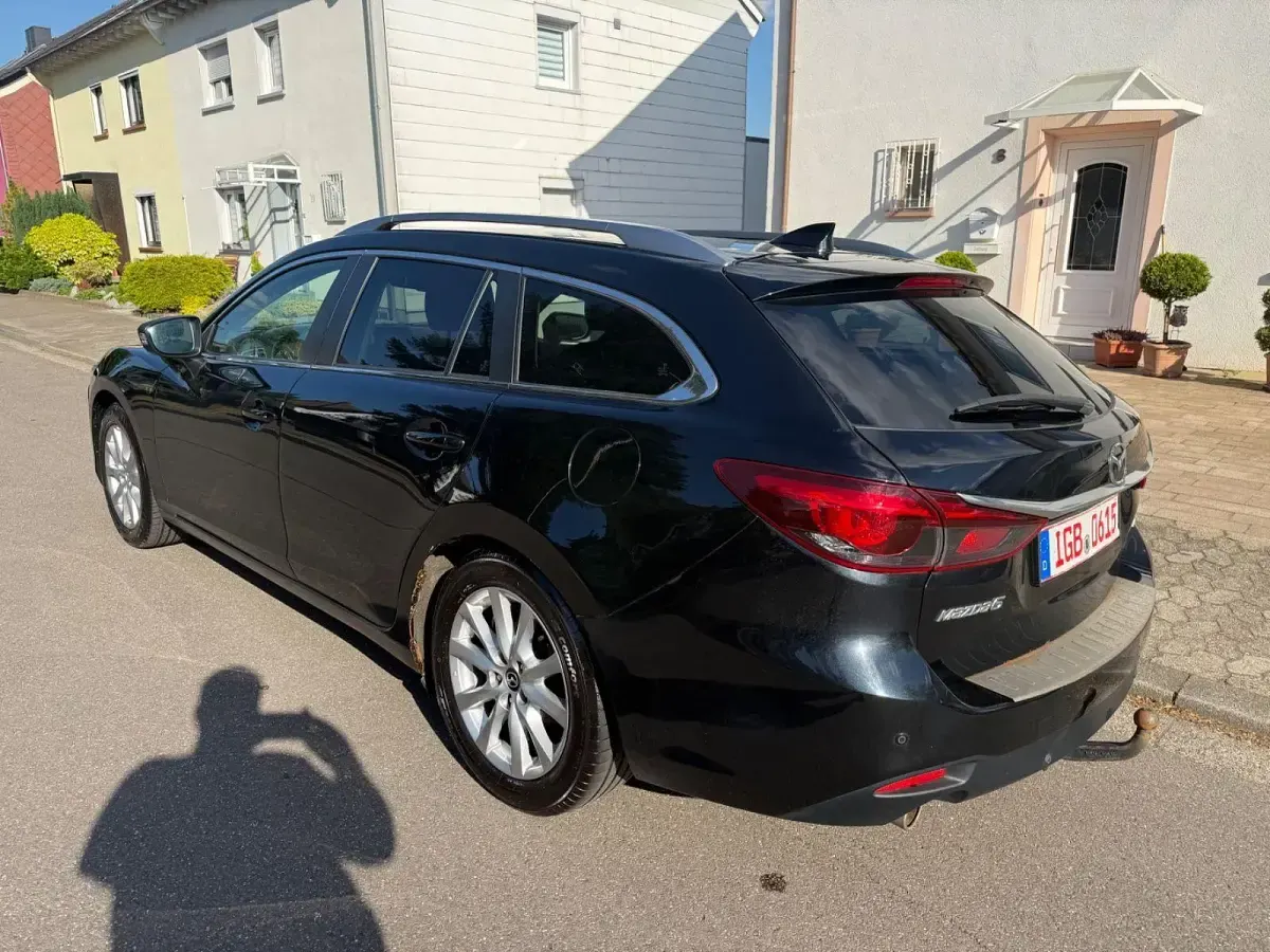 Używany Mazda 6 Exclusive-Line 150 KM (110 kW) 2016 Czarny Kombi