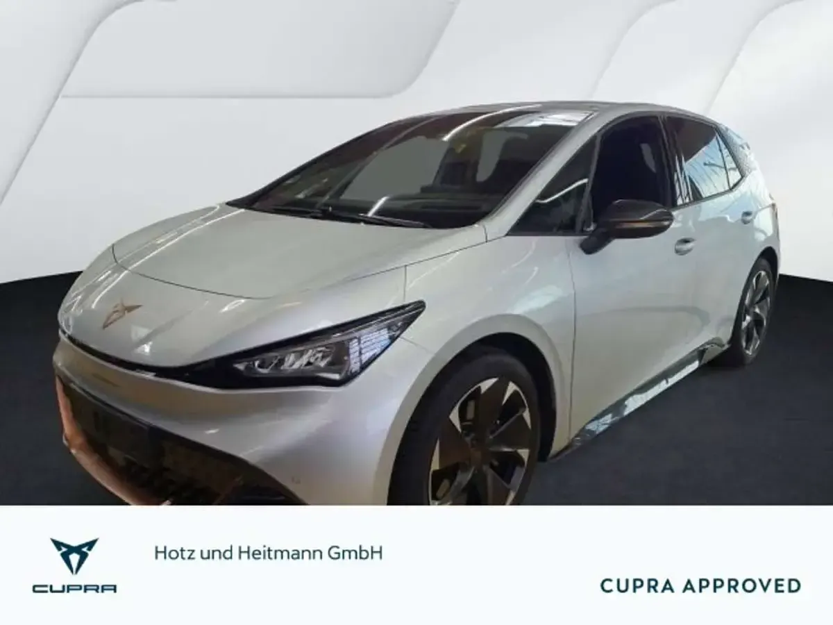 Second-hand Cupra Born e-Boost 169 kW (231 CP) 2025 Argintiu Hatchback