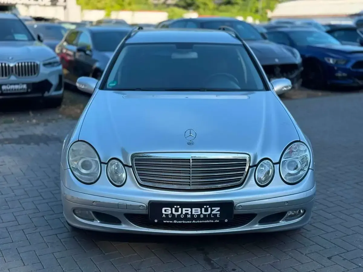 Gebraucht Mercedes E220 150 PS (110 kW) 2006 Iridiumsilber  metalliclack Kombi