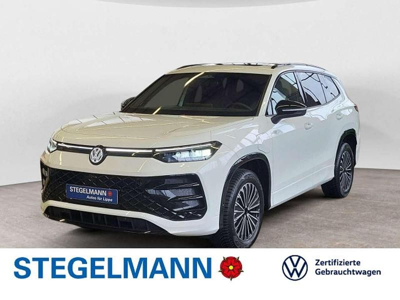Pure white Gebraucht 2025 VW Tayron R-line SUV | 60.770 € (Guter Preis) - Bild 1/4