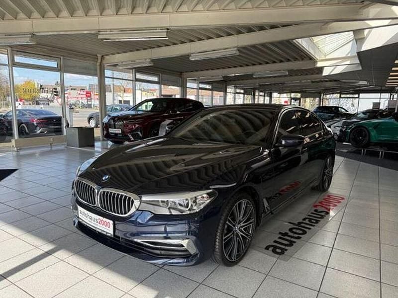Gebraucht BMW 530e Luxury Line 252 PS (185 kW) 2020 Blau Limousine
