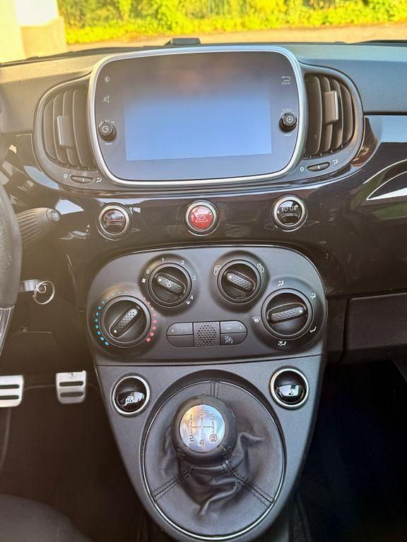 Gebraucht Abarth 595C Pista 160 PS (117 kW) 2018 Schwarz Cabrio