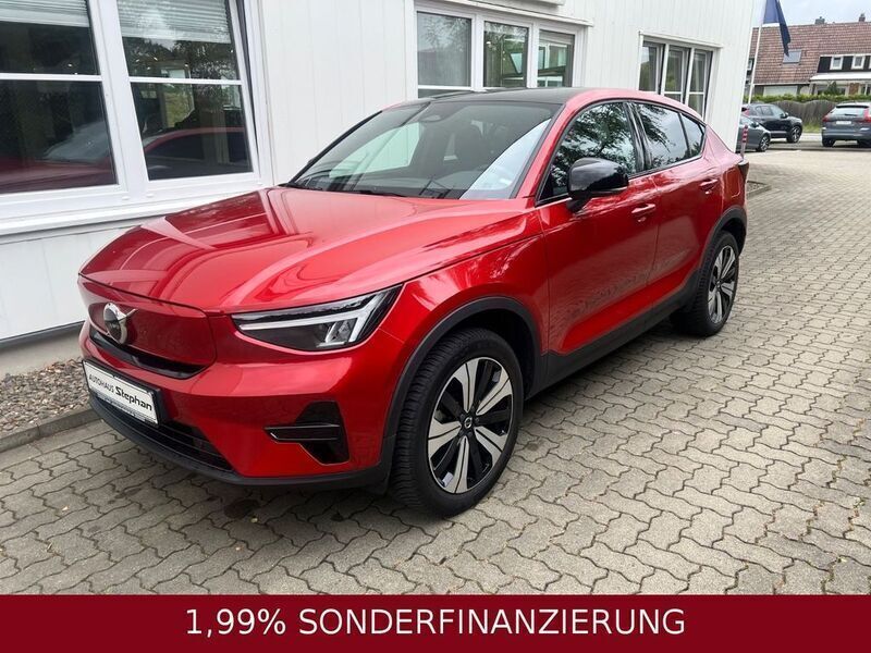 Rot Gebraucht 2022 Volvo EC40 Plus SUV | 33.890 € (Fairer Preis) - Bild 1/4