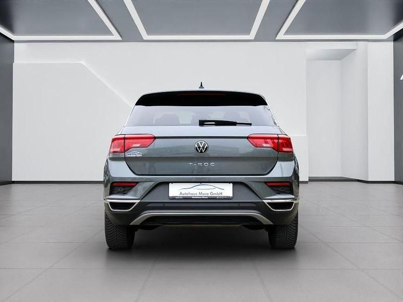 Używany VW T-Roc Active 150 KM (110 kW) 2021 Szary SUV