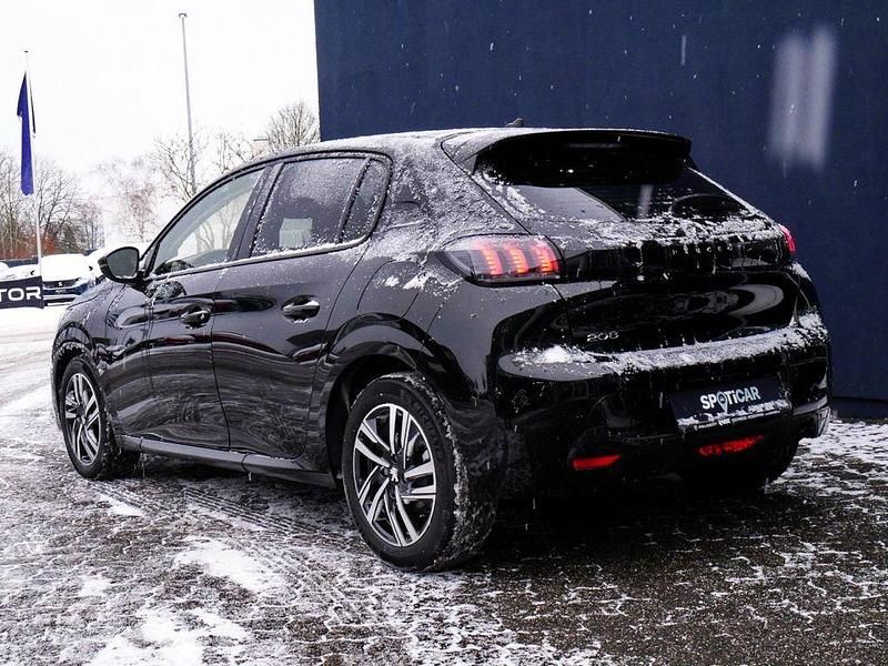 Gebraucht Peugeot 208 Allure 101 PS (74 kW) 2023 Perla nera schwarz (metallic) Kleinwagen