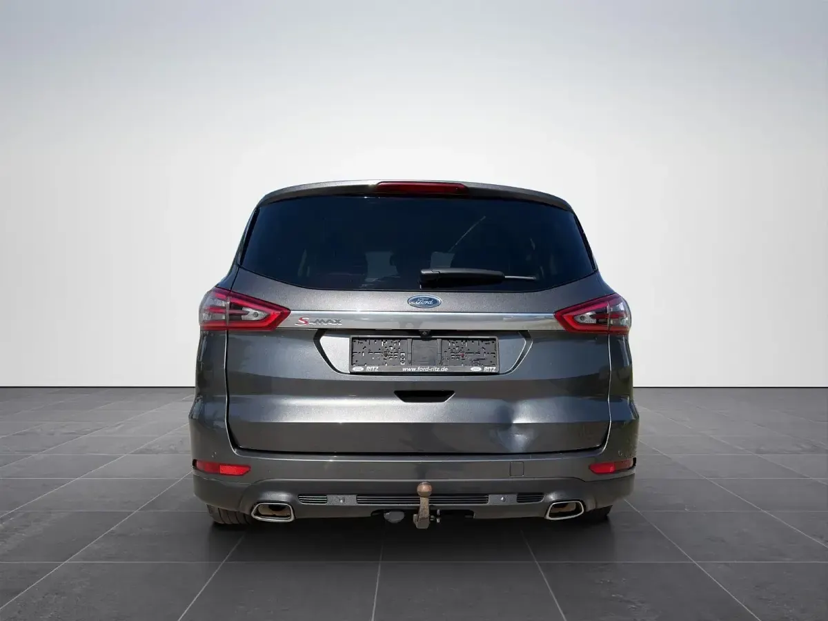 Gebraucht Ford S-MAX Business Edition 179 PS (131 kW) 2016 Grau Van / Kleinbus