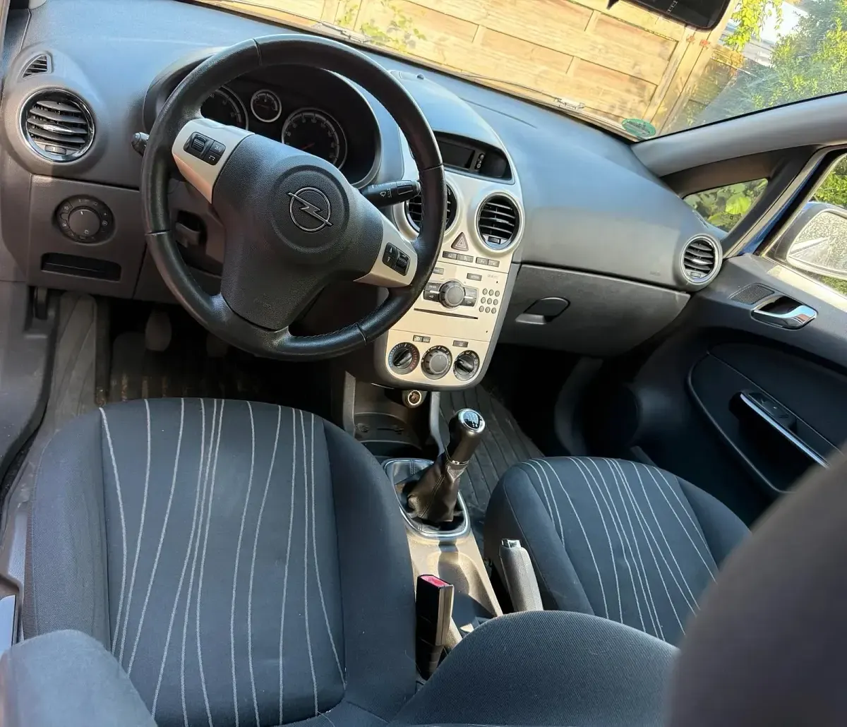Gebraucht Opel Corsa 90 PS (66 kW) 2008 Blau Kleinwagen