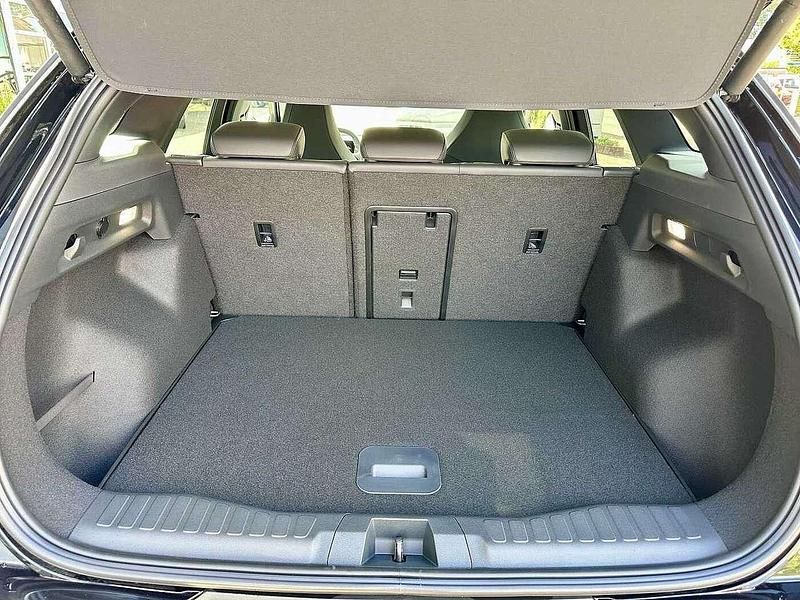 Gebraucht Ford Explorer Extended Range 210 kW (286 PS) 2025 Agate black metallic SUV