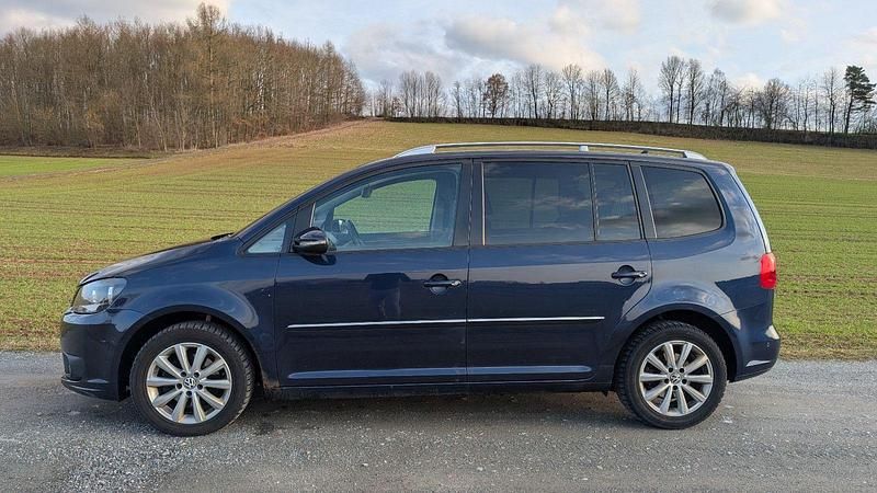 Gebraucht VW Touran 105 PS (77 kW) 2011 Blau Van / Kleinbus