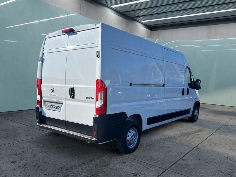 Weiß Gebraucht 2022 Peugeot Boxer Van | 23.049 € (Fairer Preis) - Bild 1/4