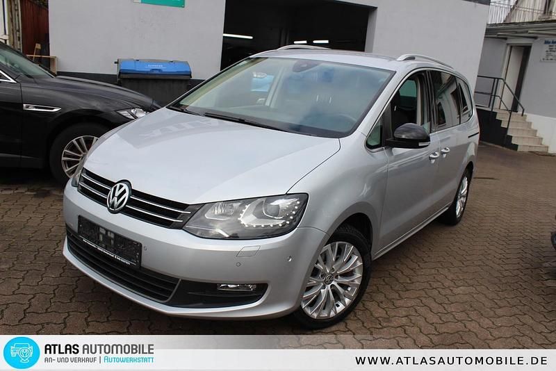 Silber Gebraucht 2012 VW Sharan Style Van / Kleinbus | 9.900 € (Superpreis) - Bild 1/4
