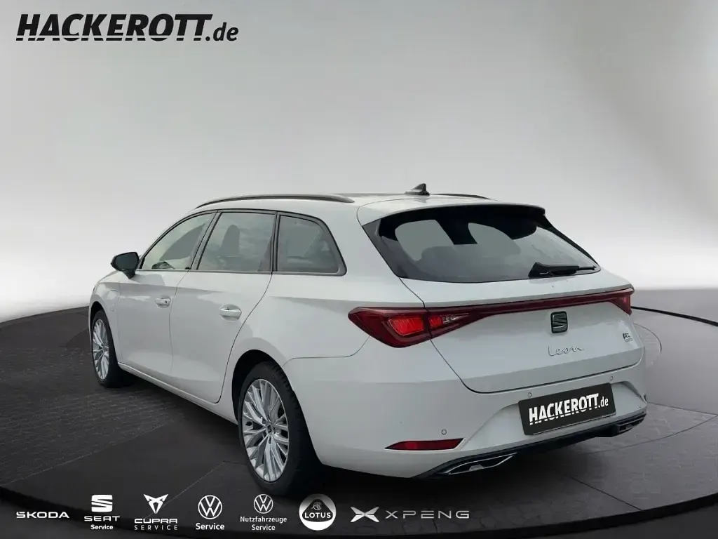 Gebraucht Seat Leon FR 204 PS (150 kW) 2022 Candy weiss Kombi