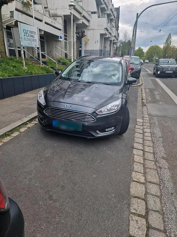Second-hand Ford Focus 120 CP (88 kW) 2015 Gri Break