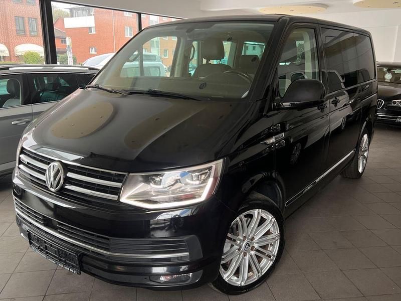 Gebraucht VW Multivan Highline 204 PS (150 kW) 2019 Deep black perleffekt Van