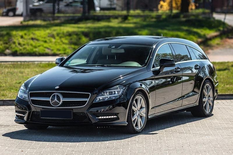 Gebraucht Mercedes CLS350 265 PS (194 kW) 2013 Schwarz Limousine