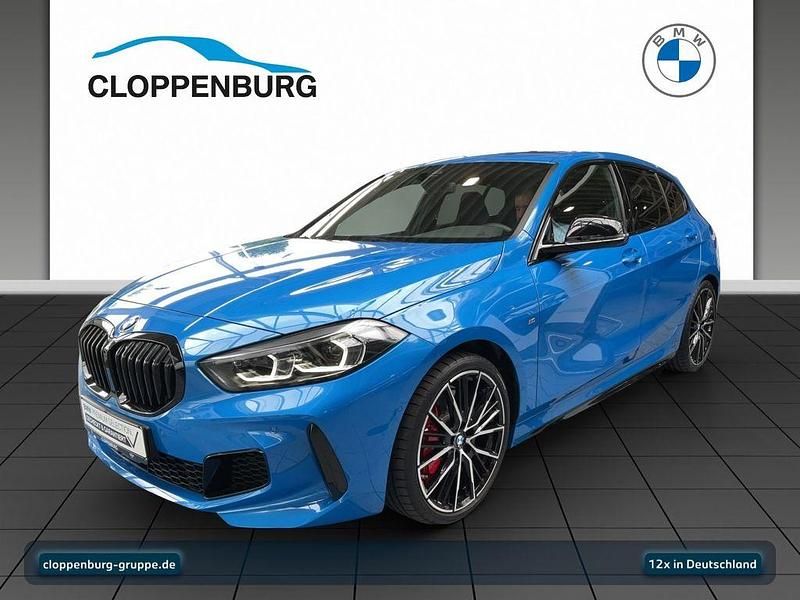 Blau Gebraucht 2024 BMW 128 Performance Limousine | 34.450 € (Fairer Preis) - Bild 1/4