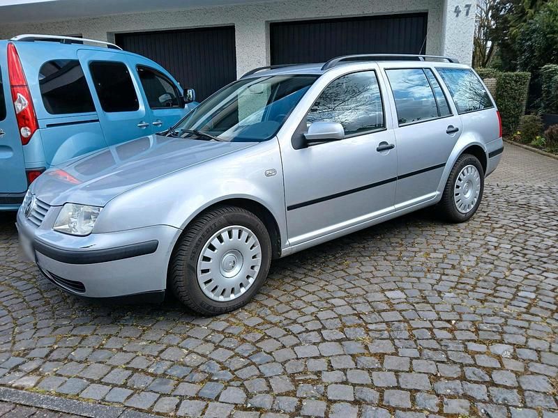Gebraucht VW Bora 104 PS (76 kW) 2000 Silber Kombi