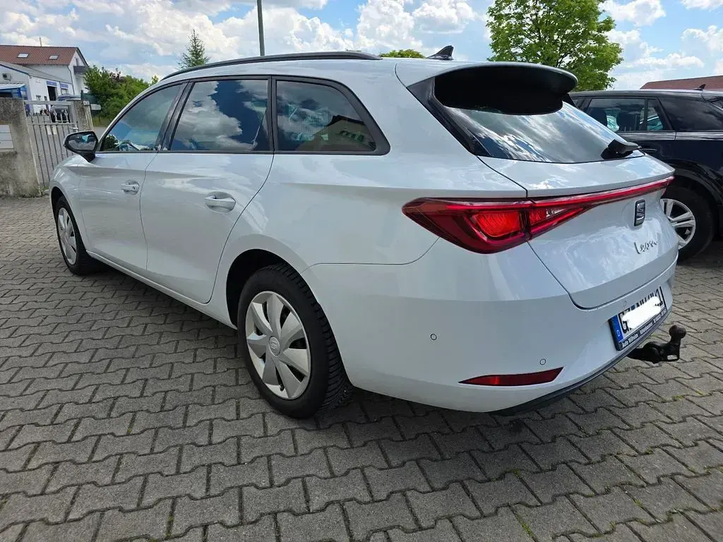 Usata Seat Leon ST Style 150 CV (110 kW) 2023 Bianco Station wagon