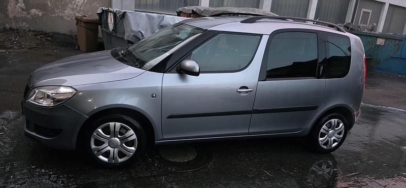 Gebraucht Skoda Roomster 86 PS (63 kW) 2013 Blau Van / Kleinbus