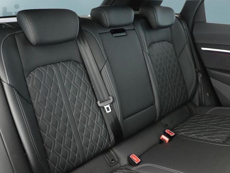 Gebraucht Audi SQ8 e-tron 369 kW (503 PS) 2024 Grün SUV