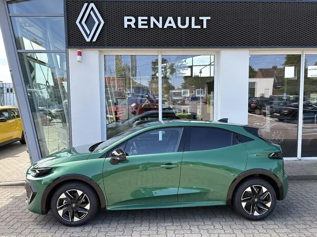 Neu Renault Clio V Techno 109 PS (80 kW) 2026 Grün Limousine