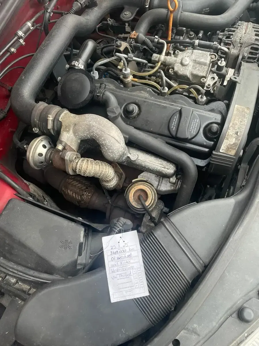 Gebraucht VW Passat 110 PS (80 kW) 1998 Rot Kombi