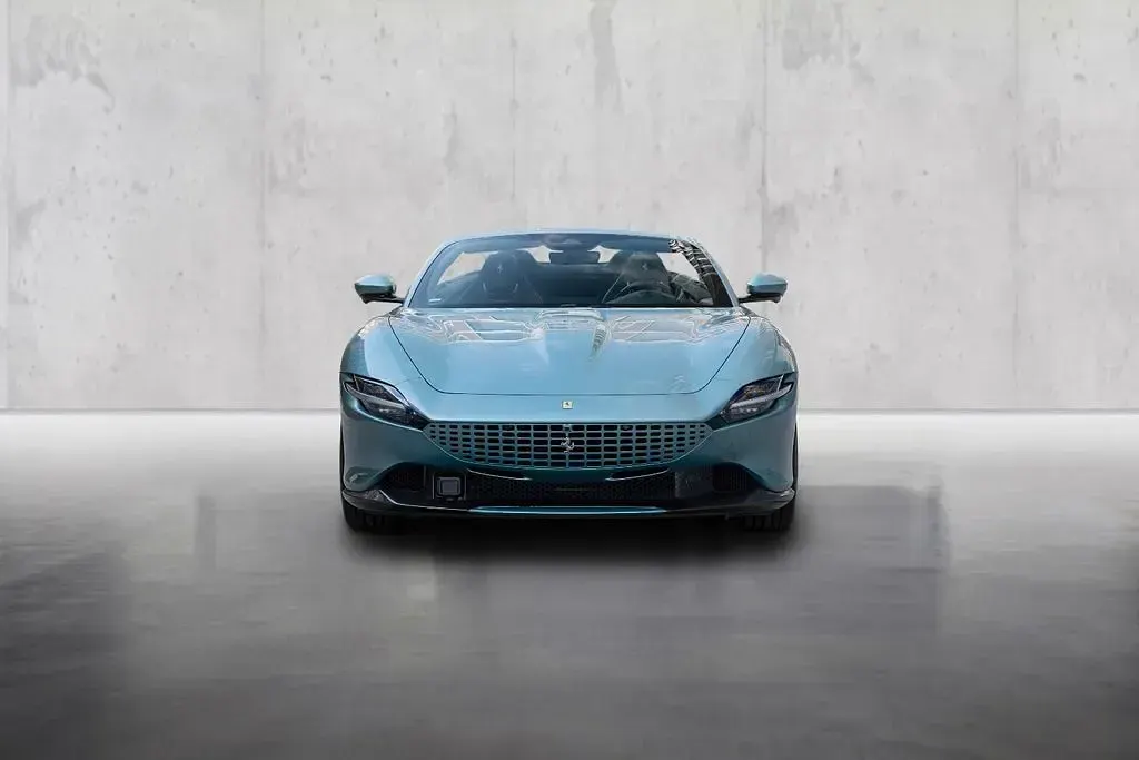 Neu Ferrari Roma 620 PS (456 kW) 2025 Blau Cabrio