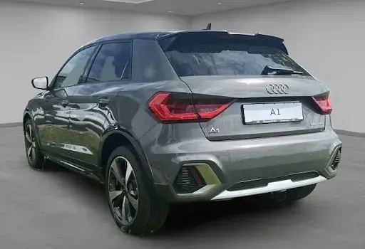 Gebraucht Audi A1 Comfort 150 PS (110 kW) 2026 Grau SUV