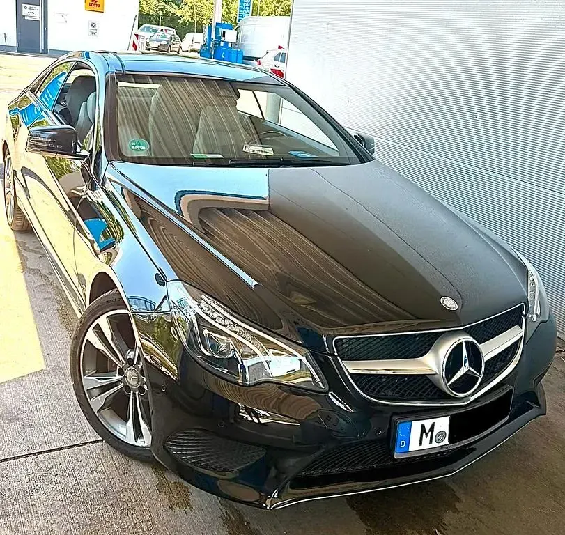 Gebraucht Mercedes E320 272 PS (200 kW) 2015 Schwarz Coupé