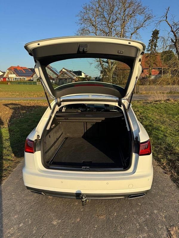Gebraucht Audi A6 Sport 190 PS (139 kW) 2015 Weiß Kombi