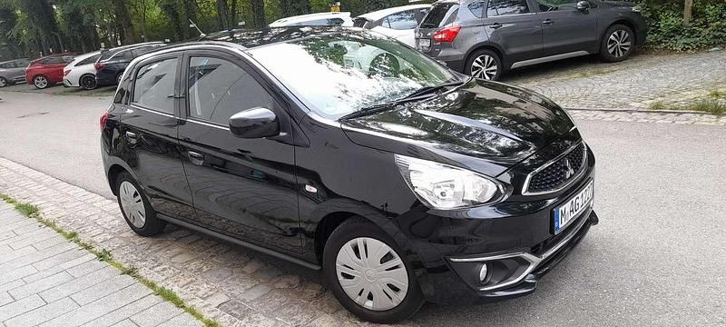 Schwarz Gebraucht 2018 Mitsubishi Space Star Edition Limousine | 6.700 € (Fairer Preis) - Bild 1/4