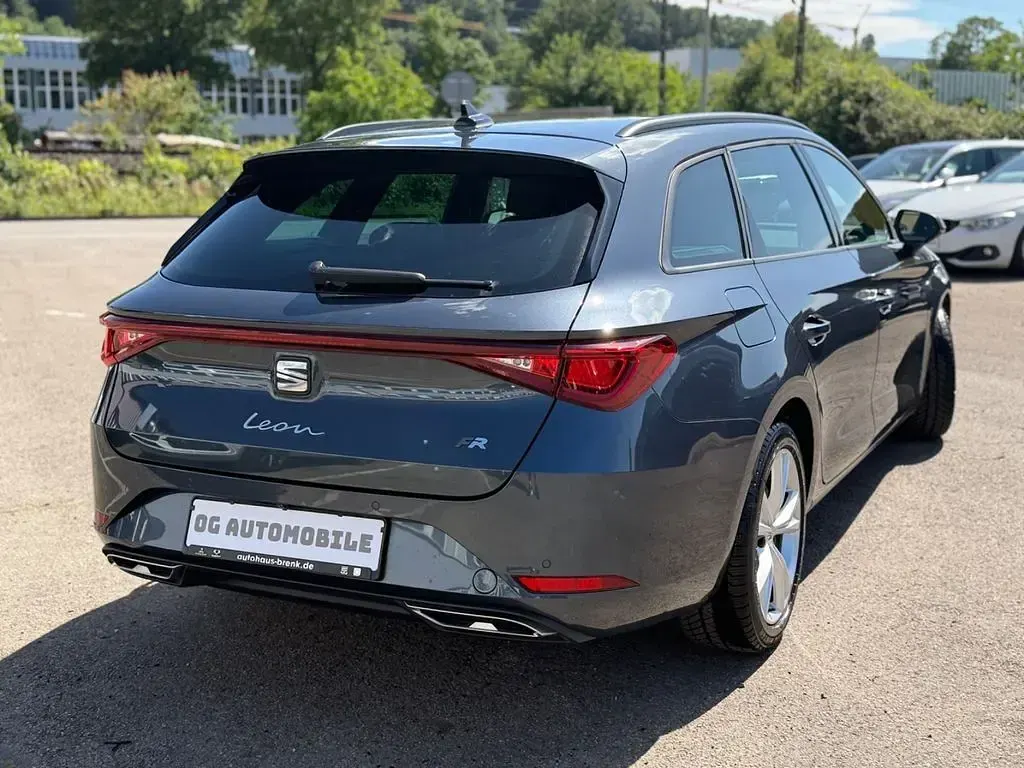 Gebraucht Seat Leon FR 150 PS (110 kW) 2024 Grau Limousine