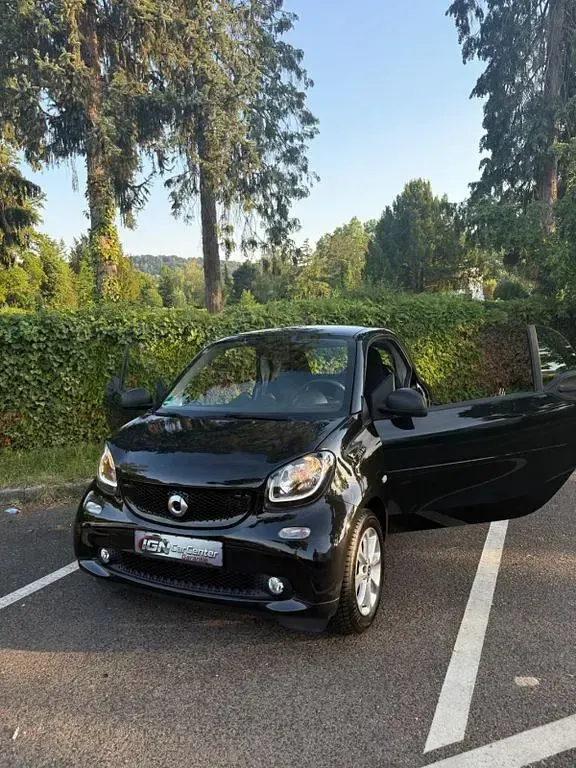 Gebraucht Smart ForTwo Coupé Passion 71 PS (52 kW) 2018 Schwarz Coupé
