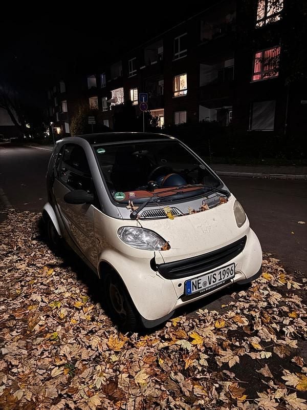 Weiß Gebraucht 1999 Smart ForTwo Coupé Kleinwagen | 1.000 € (Superpreis) - Bild 1/4